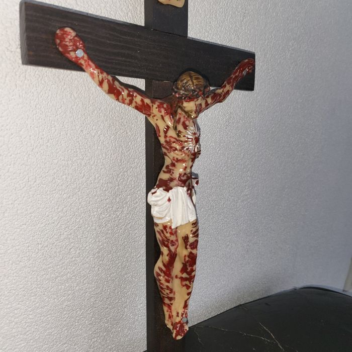 Krzyż Pasyjny Serca Jezusowego Końca Czasów 33cm