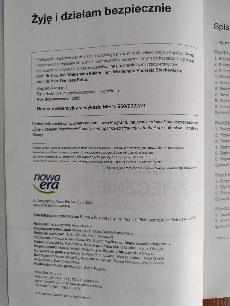 Żyję i działam bezpiecznie - podręcznik i ćwiiczenie