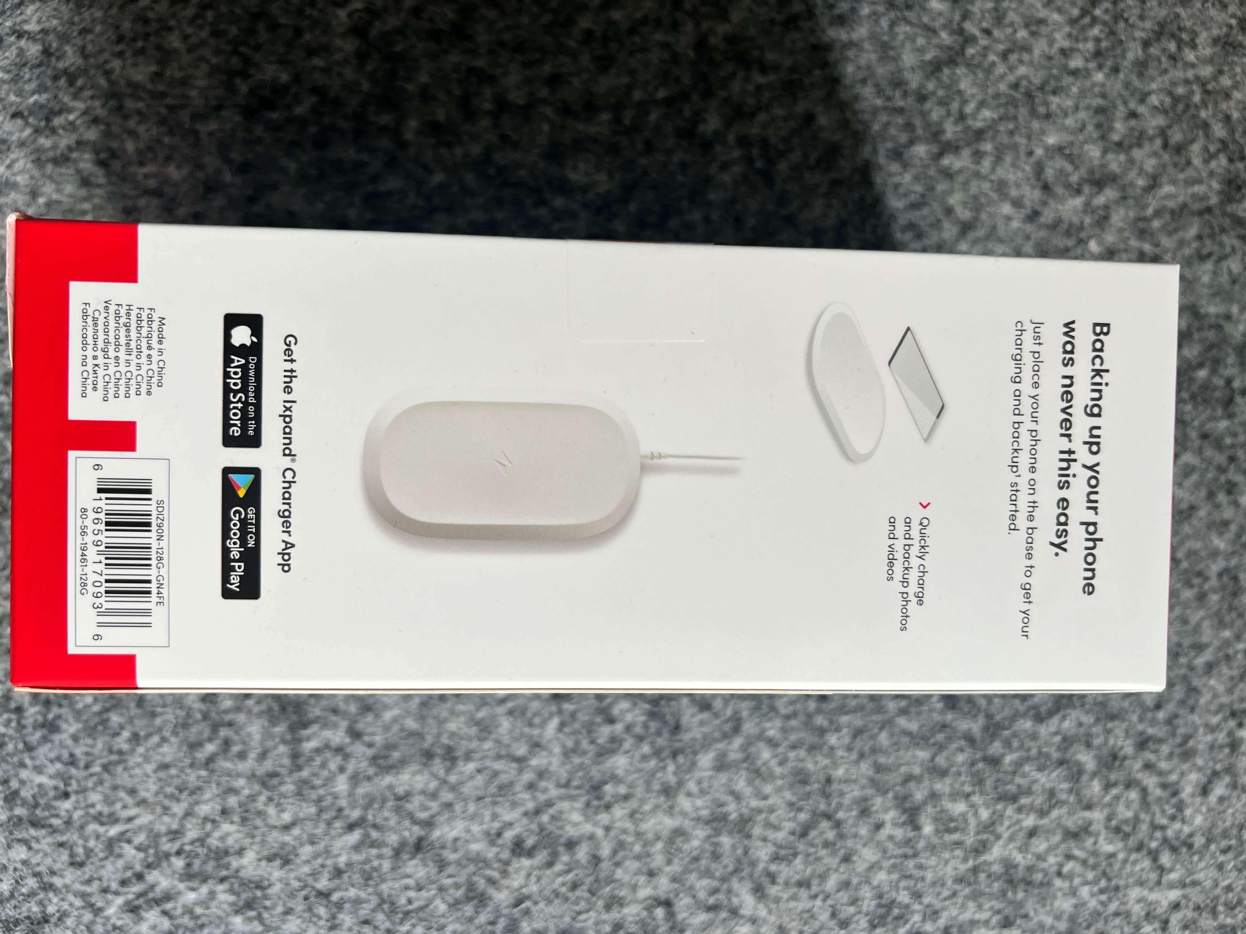 Беспроводное зарядное устройство SanDisk 128GB Ixpand Wireless