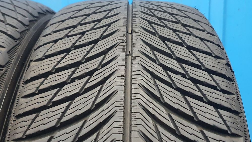 4 x 235/50 R19 Sprzedam opony zimowe Michelin ! Rok 2021