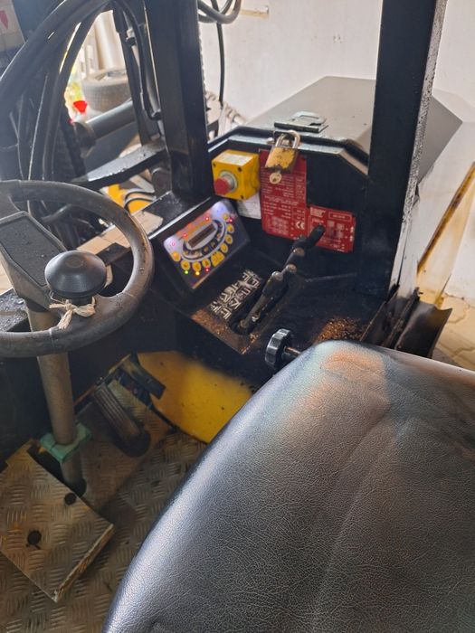 Wózek widłowy terenowy napęd 3x3 podwieszany przesuwne blokada ZAMIANA