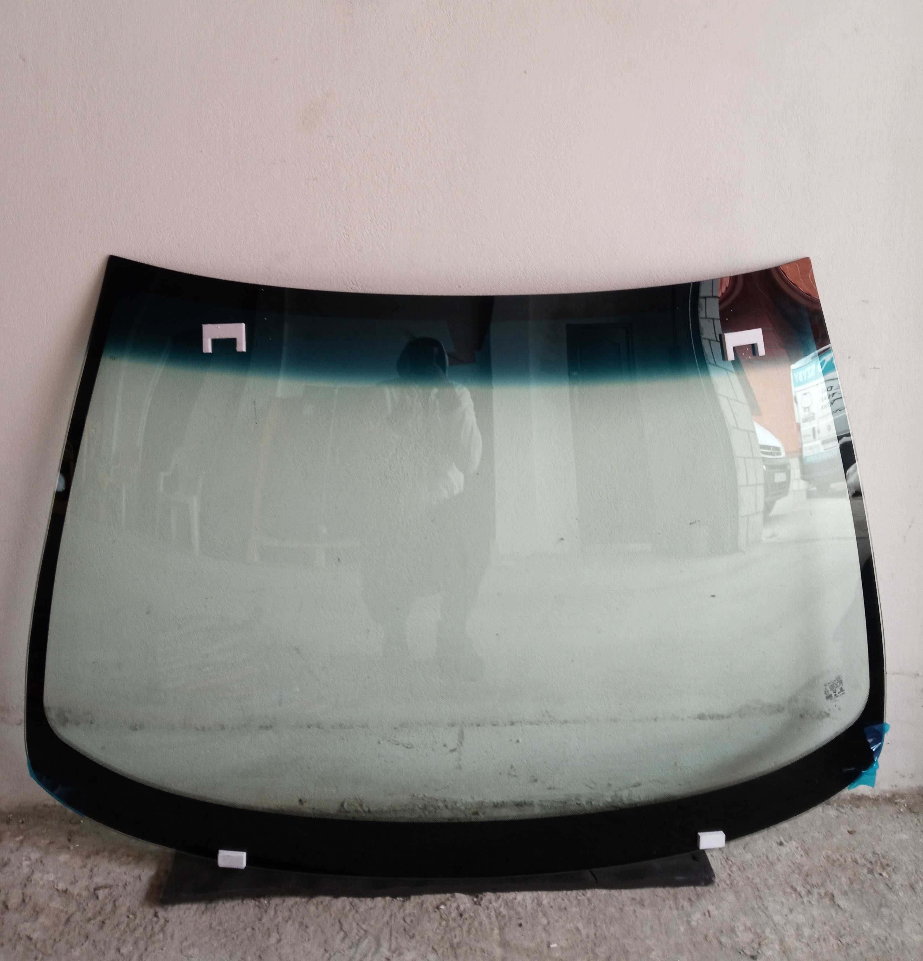 Nowa szyba przednia Ford Mondeo III MK3 MK-3 / 00-2007