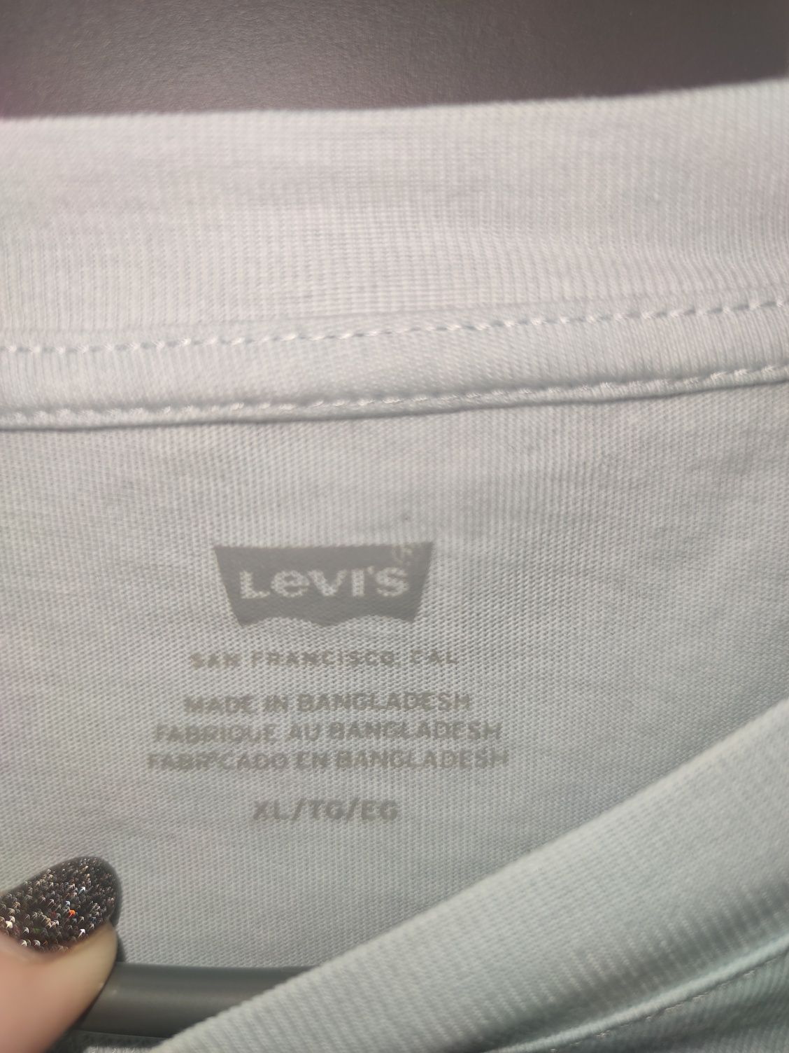 T-Shirt  Levis   r. Xl