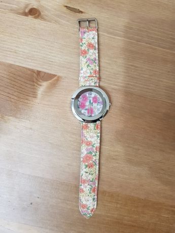 Zegarek damski w kwiaty