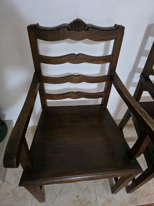 Vendo vários móveis antigos