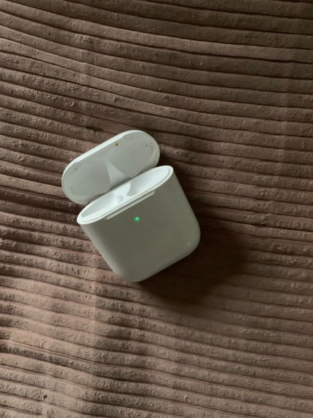 Докс от Airpods 2