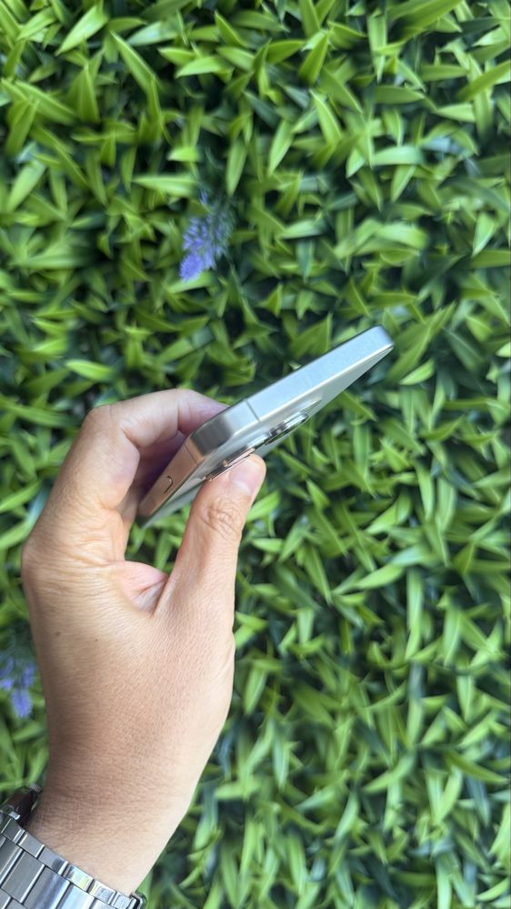 Apple iPhone 15 Pro (Grade A) 6.1″ 128GB - Loja Ovar