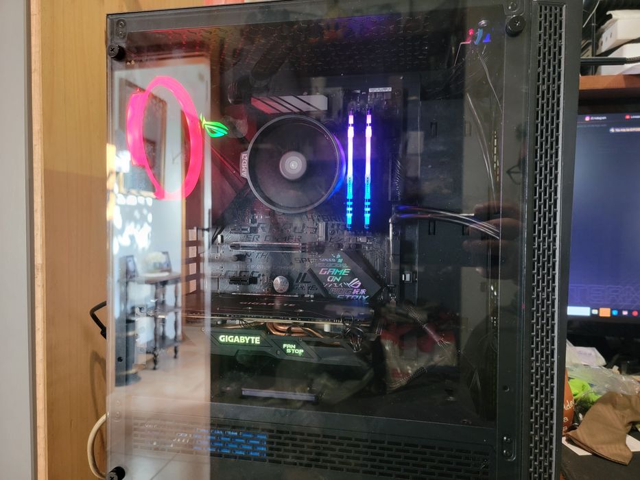 Torre Pc gaming e Monitor lg 24