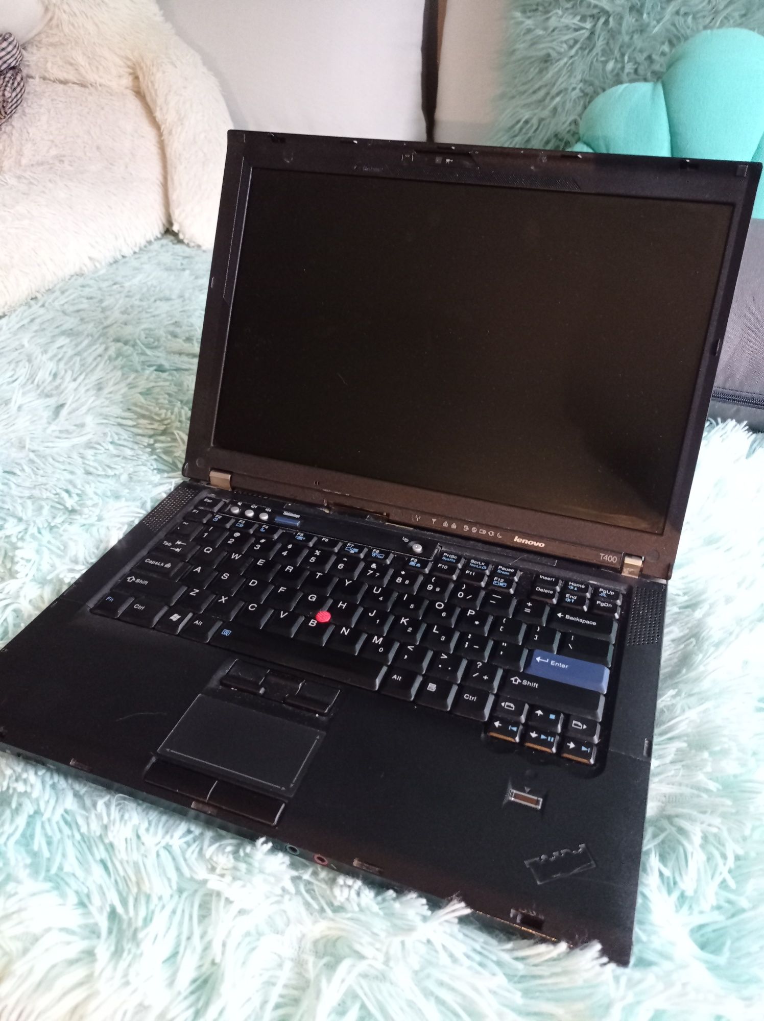 Laptop Lenovo czarny