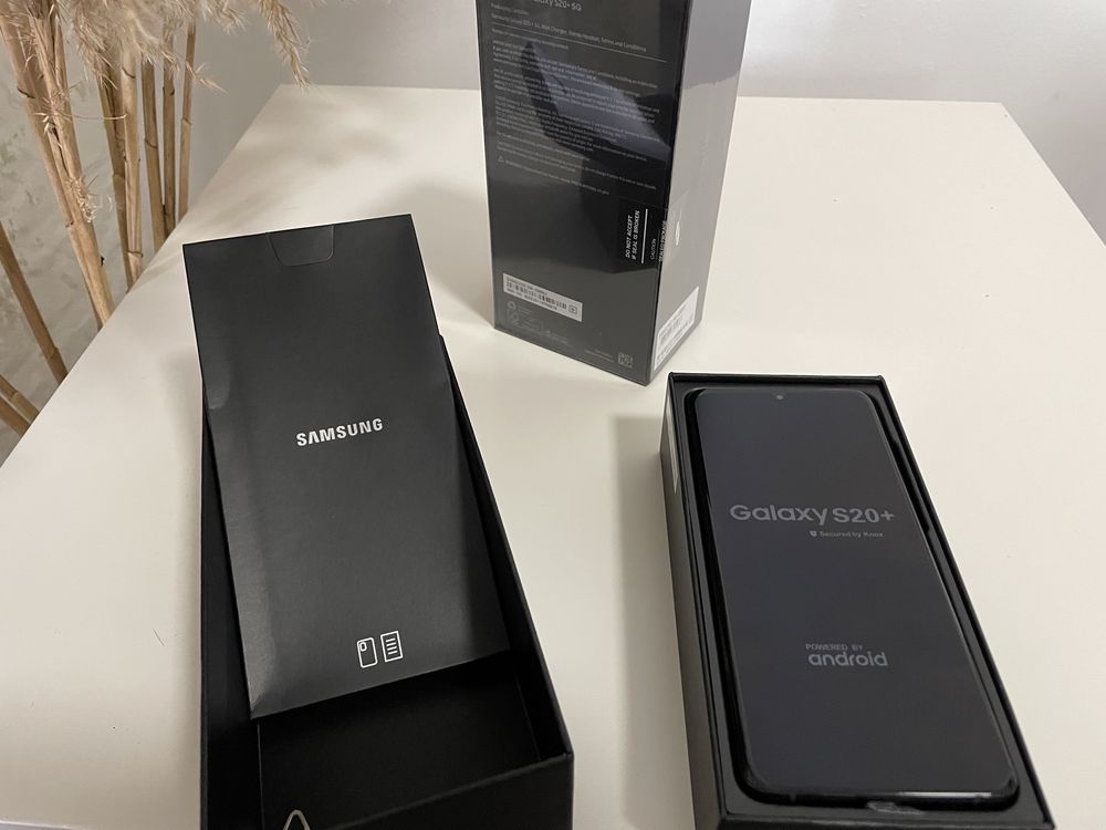 Samsung Galaxy S20 Plus 5G G986U (В плівках, запаковані.) S20+