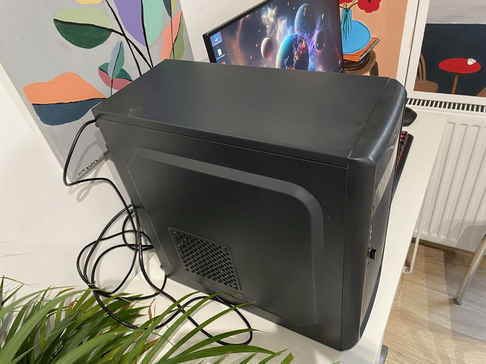 Spredam komputer stacjonarny i5-3570 i Monitor ACER Nitro 27