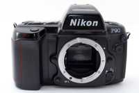 Nikon F90 AF é uma câmera de autofoco de calibre profissional. Usado