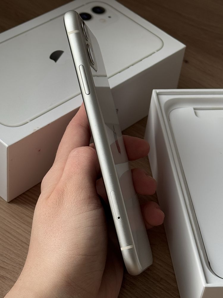 Smartfon APPLE iPhone 11 64GB Biały Toruń z pudełkiem