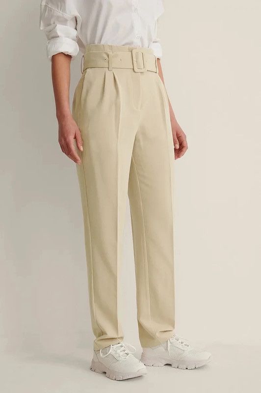 NA-KD spodnie garniturowe wysoki stan z paskiem bez papper bag