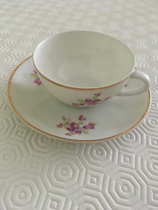 Pires e chávena de café - Vista Alegre