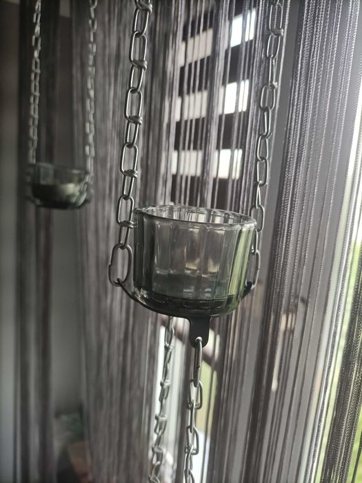 Świecznik ozdobny wiszący na taras balkon do ogrodu