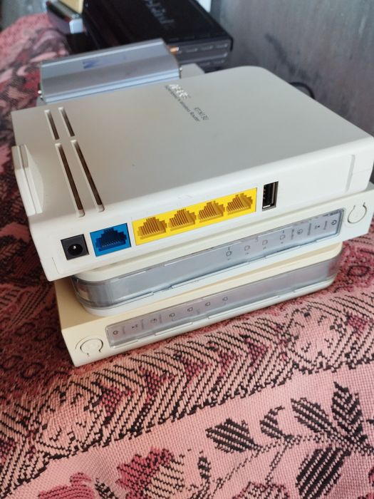 Мережеве обладнання, Asus, D-Link, Zyxel, роутери, GSM.