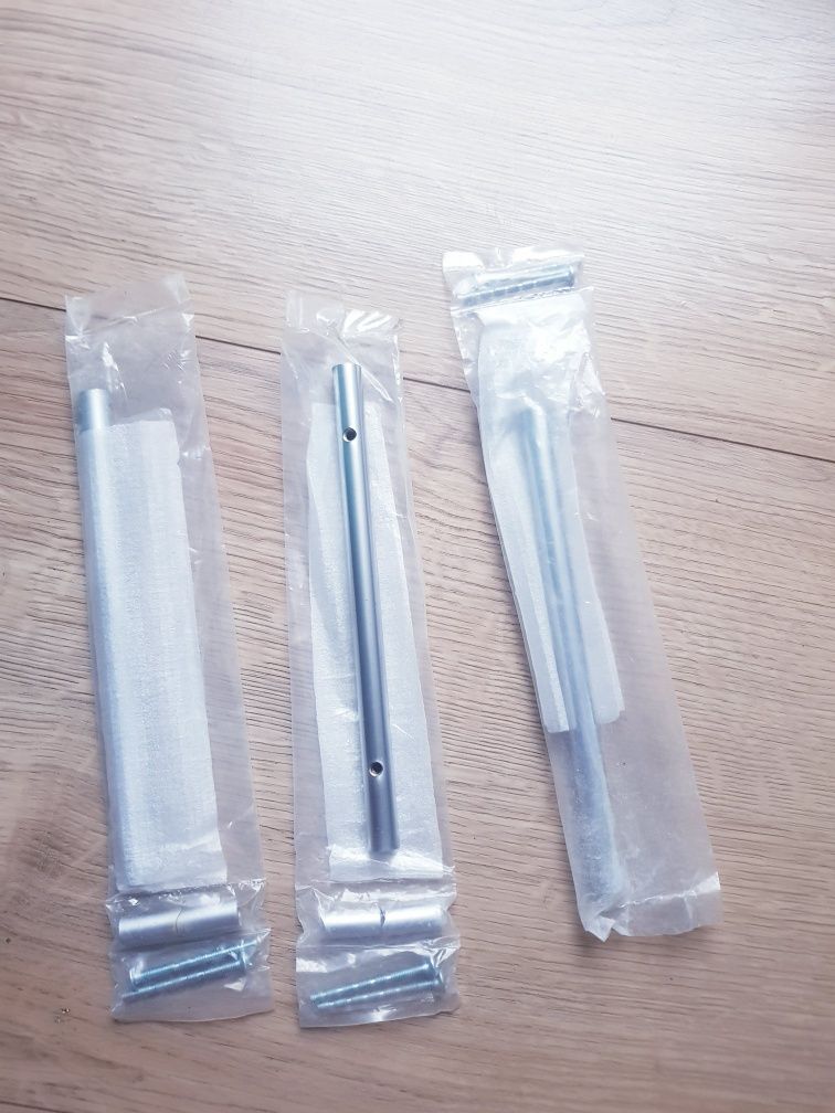 Nowe uchwyty metalowe do mebli, szafek  3 sztuk