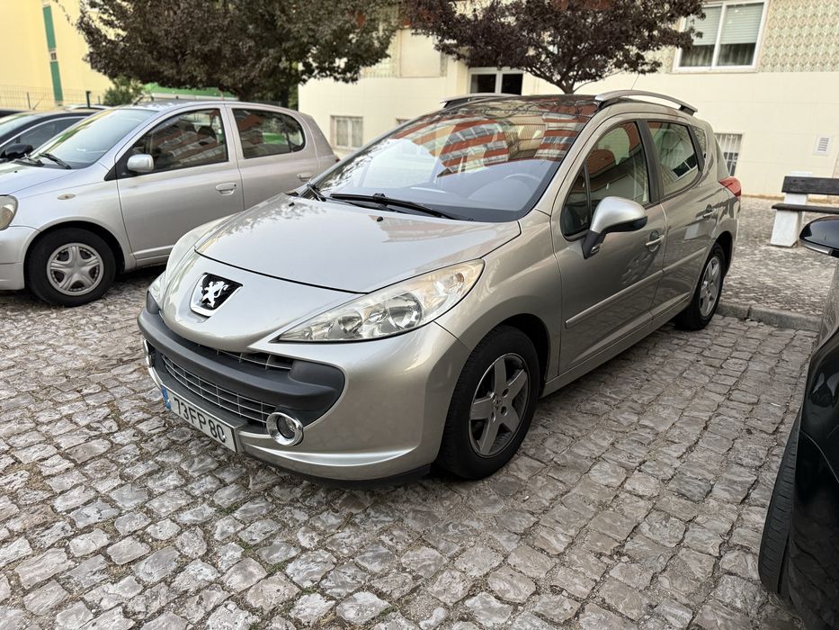 Peugeot 207 SW Teto panoramico