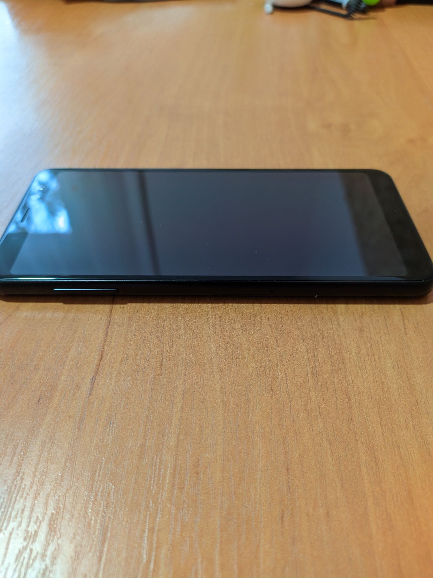 Смартфон Samsung Galaxy A8 2018 (SM-A530F/DS) 4/32