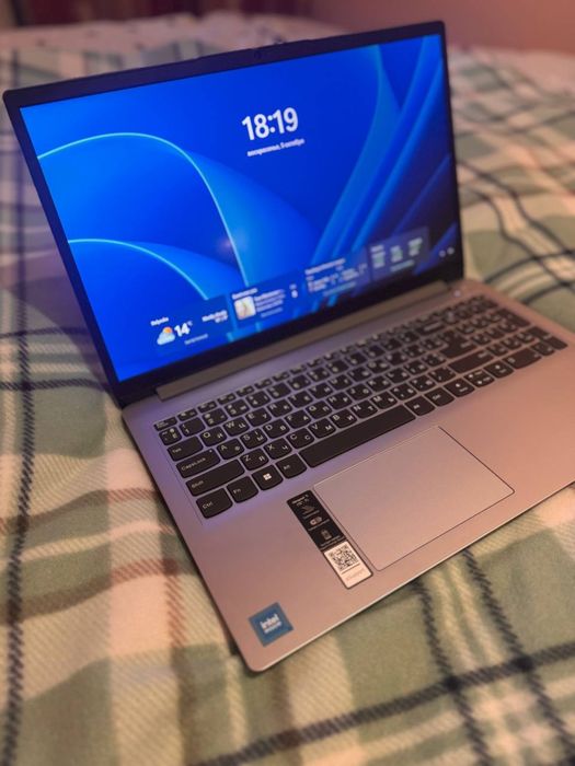 Ноутбук Lenovo IdeaPad 1 15IJL7