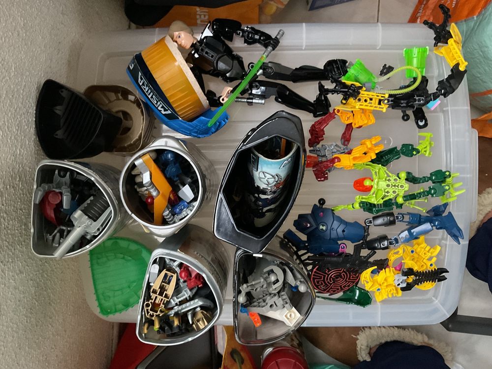 Lote de Lego Bionicle