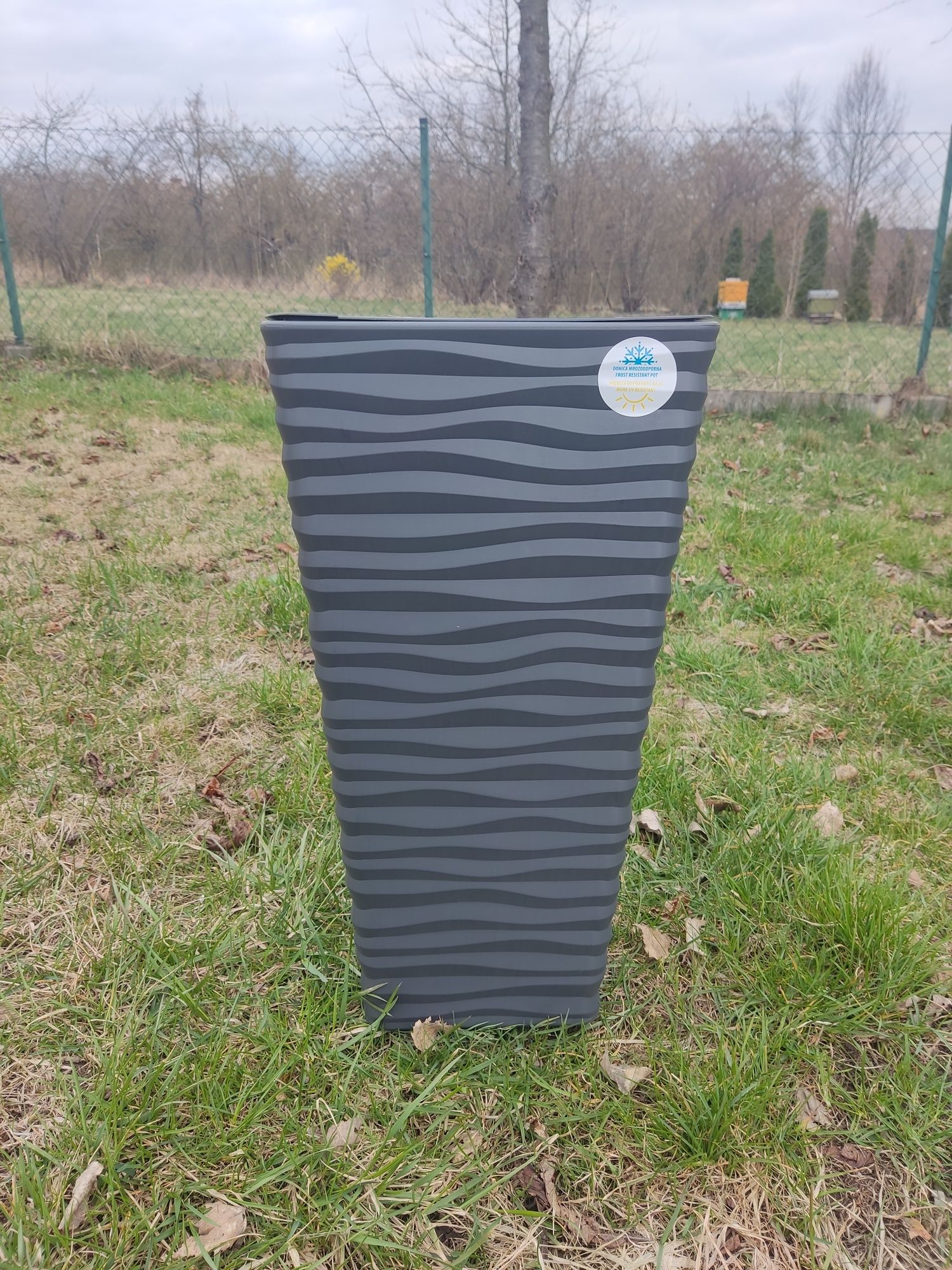 Doniczka sahara antracyt kwadrat wys 57 cm szerokość 30 x30 Nowa
