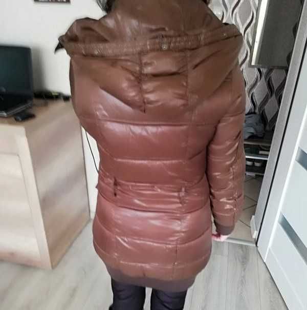 dłuzsza kurtka 38 na zimne dni