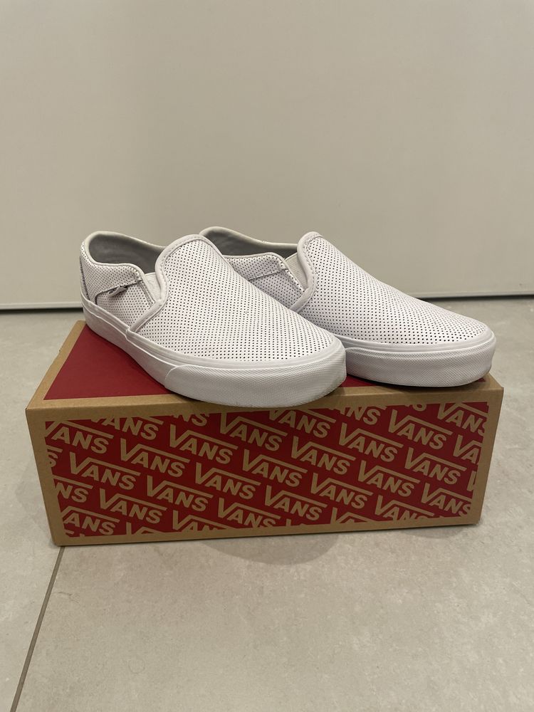 Buty wsuwane VANS 36,5 biale