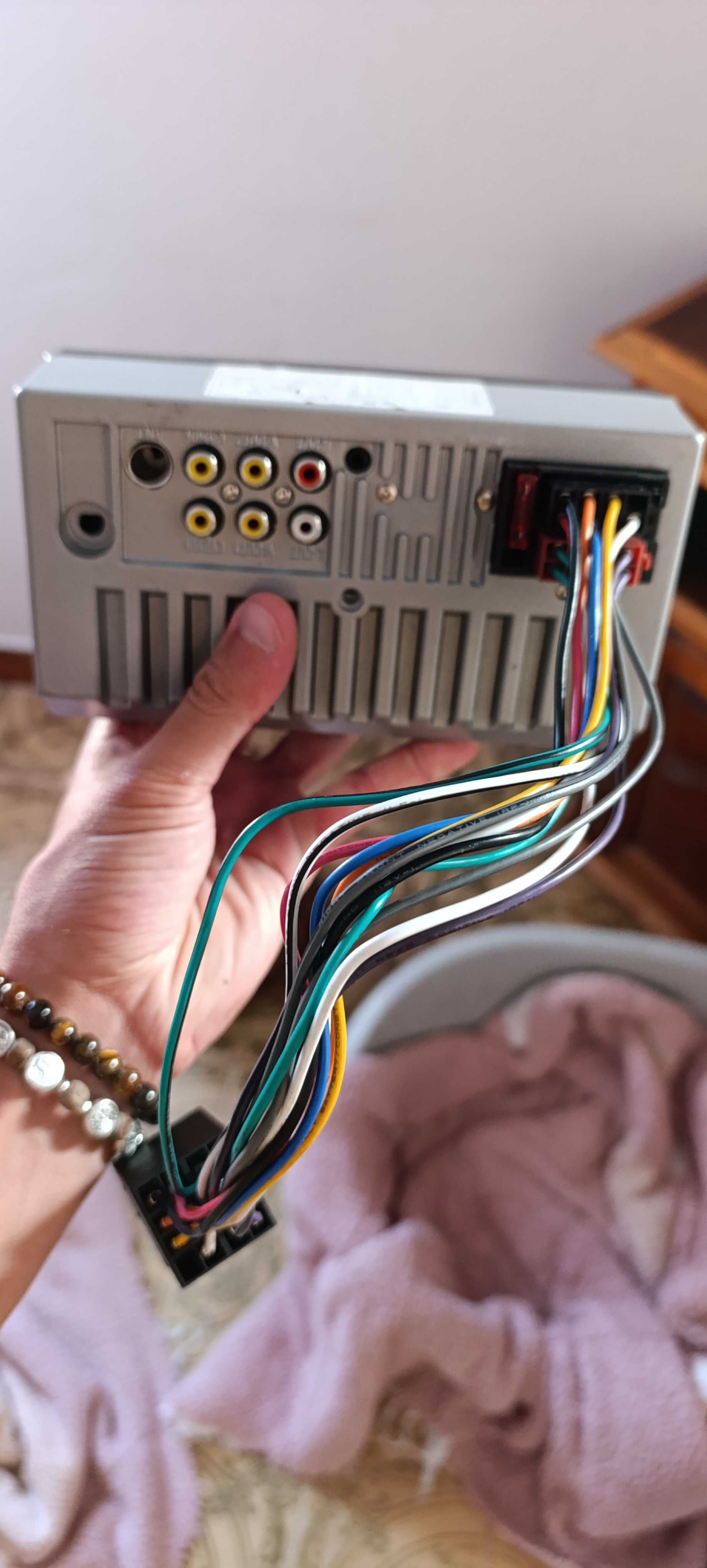 Vendo radio para carro de visor