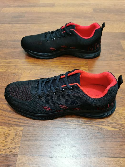 Super Lekkie Wygodne Adidasy Męskie Na Codzień Do Biegania R.43 Czarne