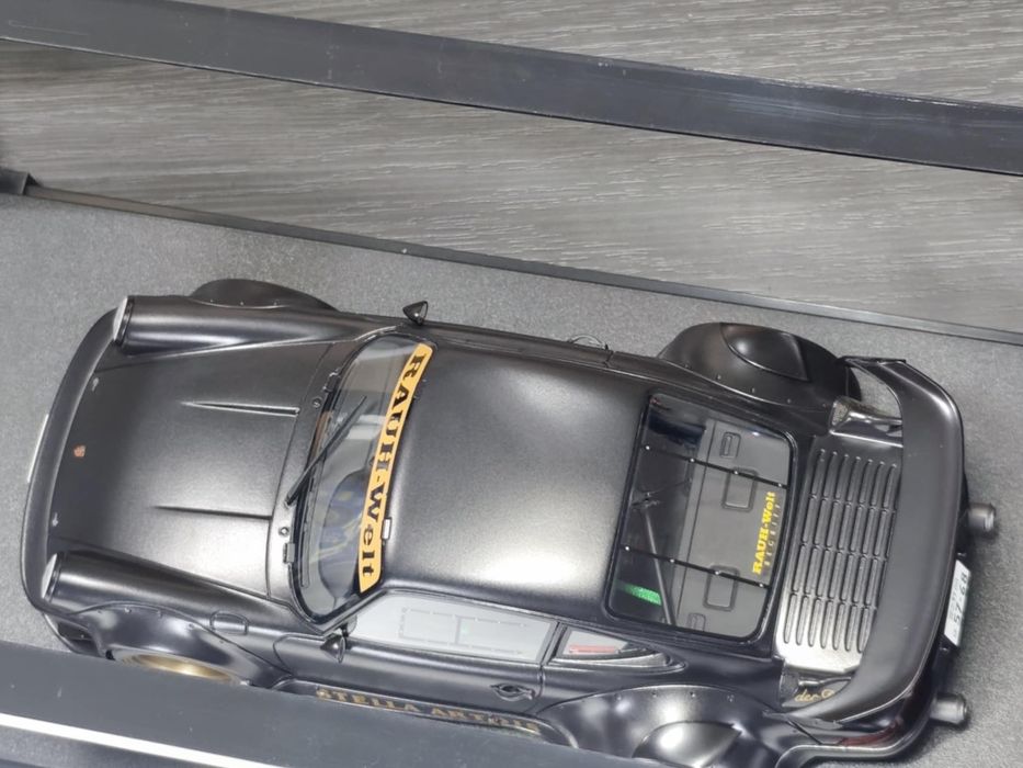 1/18 GT Spirit Porsche 911 930 RWB Akira Nakai Stella Artois