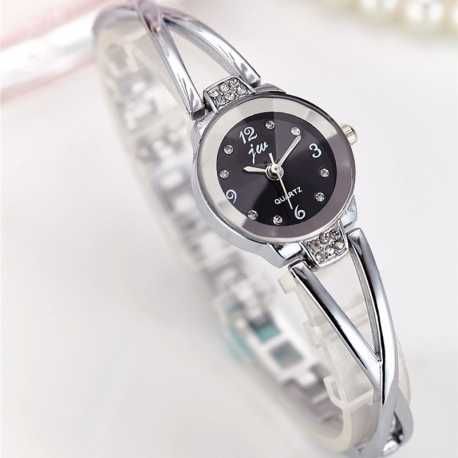 Srebrny damski zegarek na bransolecie czarna tarcza