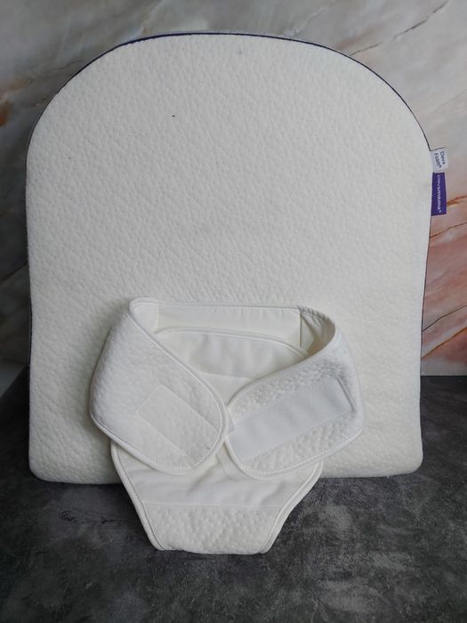 Poduszka klin dla noworodka