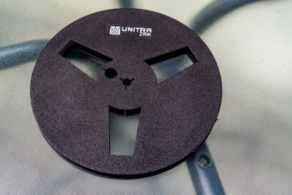 szpule magnetofonowe 18 cm różne wzory.