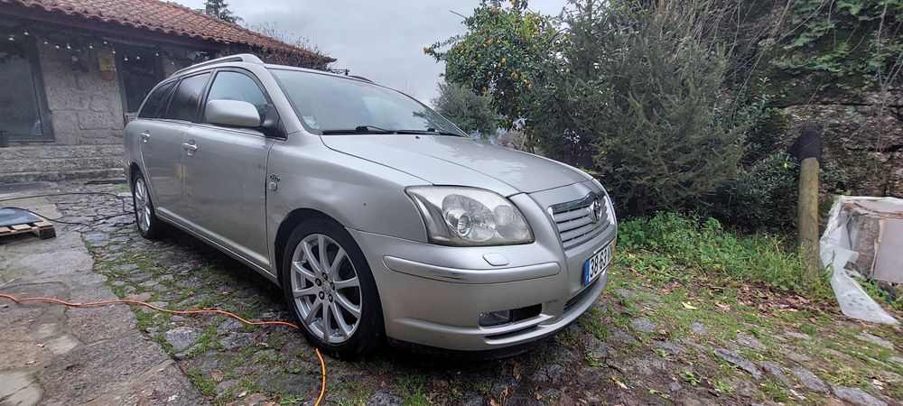 Toyota Avensis 2.o