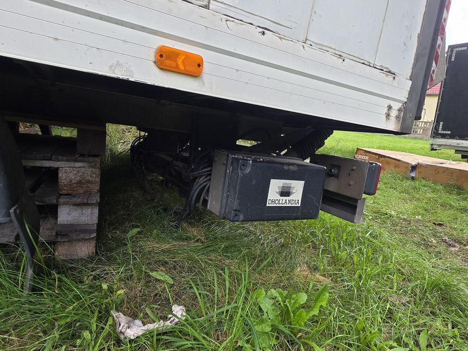 Kontener z windą Iveco