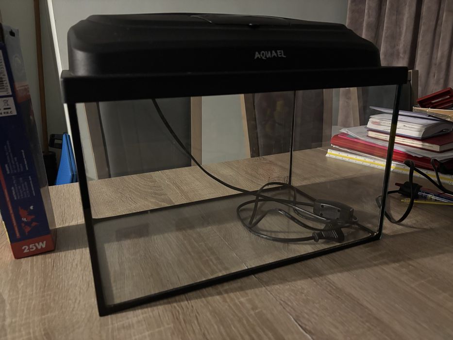 Akwarium 25 litrów z wyposażeniem