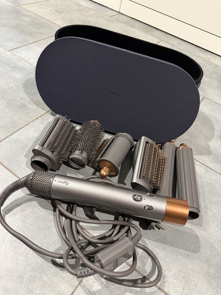 Suszarka Airwrap Dyson