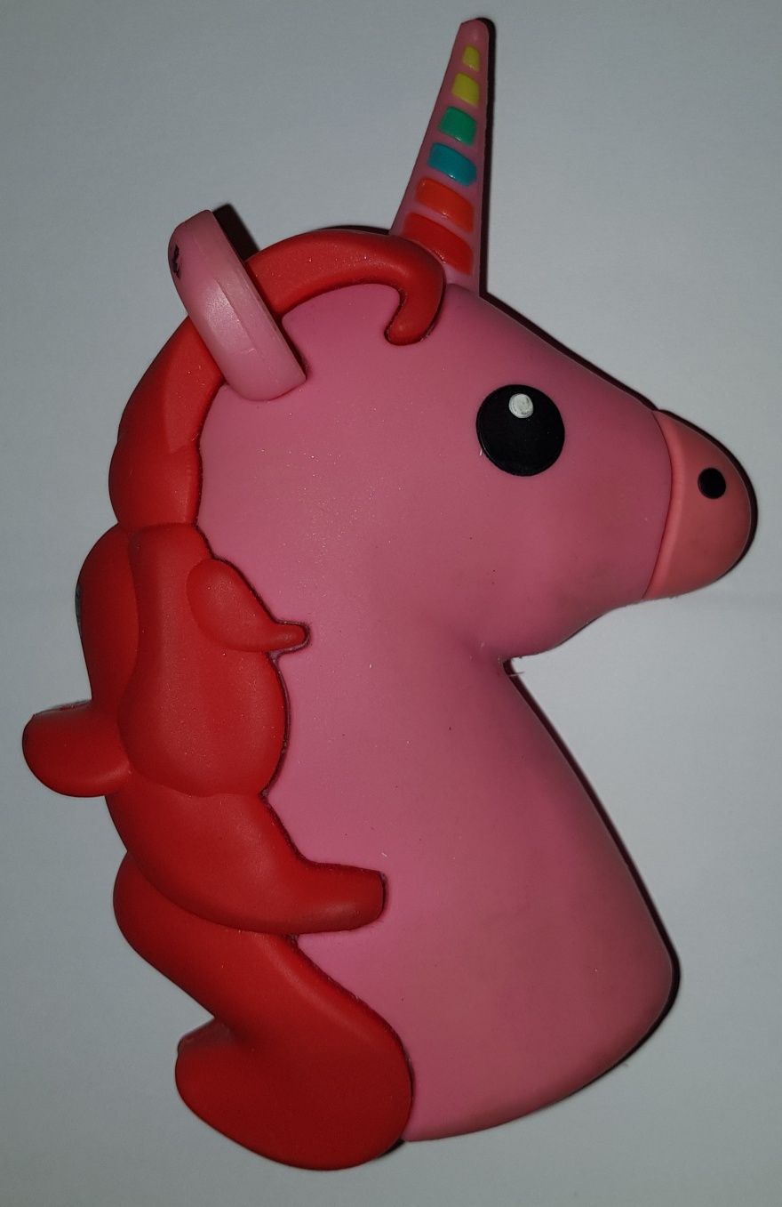 Jednorożec powerbank