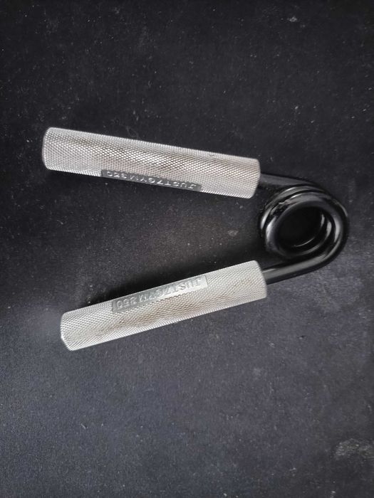 Ściskacze do dłoni 350lb  i   300lb