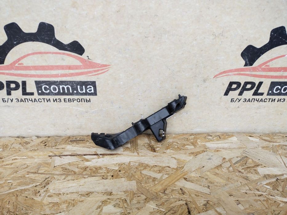 Ford Transit Connect II Mk2 12-18 Кронштейн бампера переднего правый