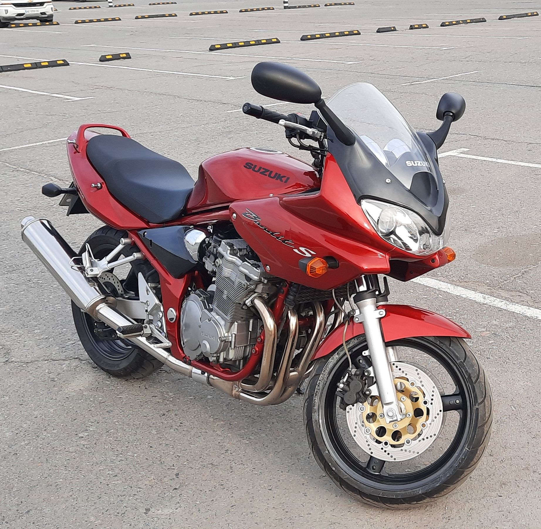 Продам мотоцикл  Suzuki Bandit 600 S