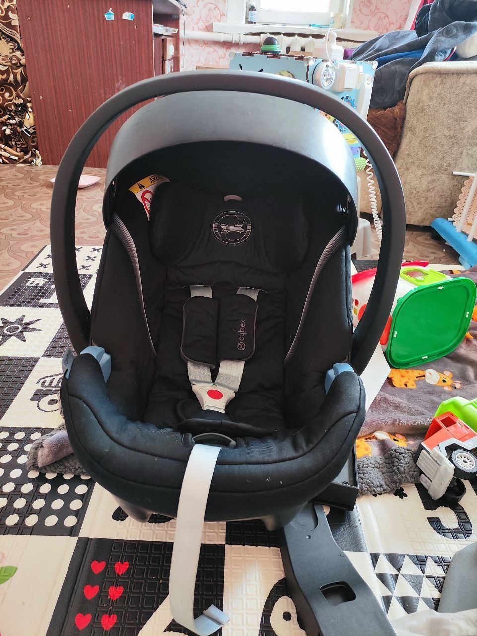 Автікрісло Cybex Aton 5