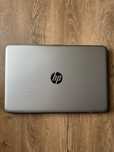 Laptop Hp z ladowrką i etui gratis
