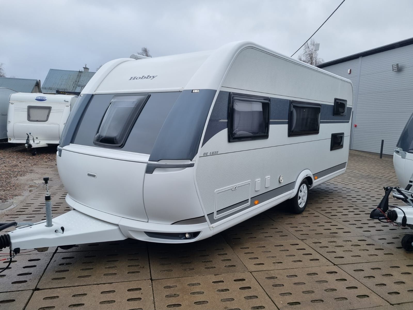 Wynajmę Hobby De Luxe Edition 545 KMF 2024r Mover Wolne terminy