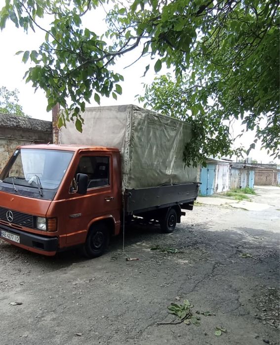 Мерседес MB100 2,4D