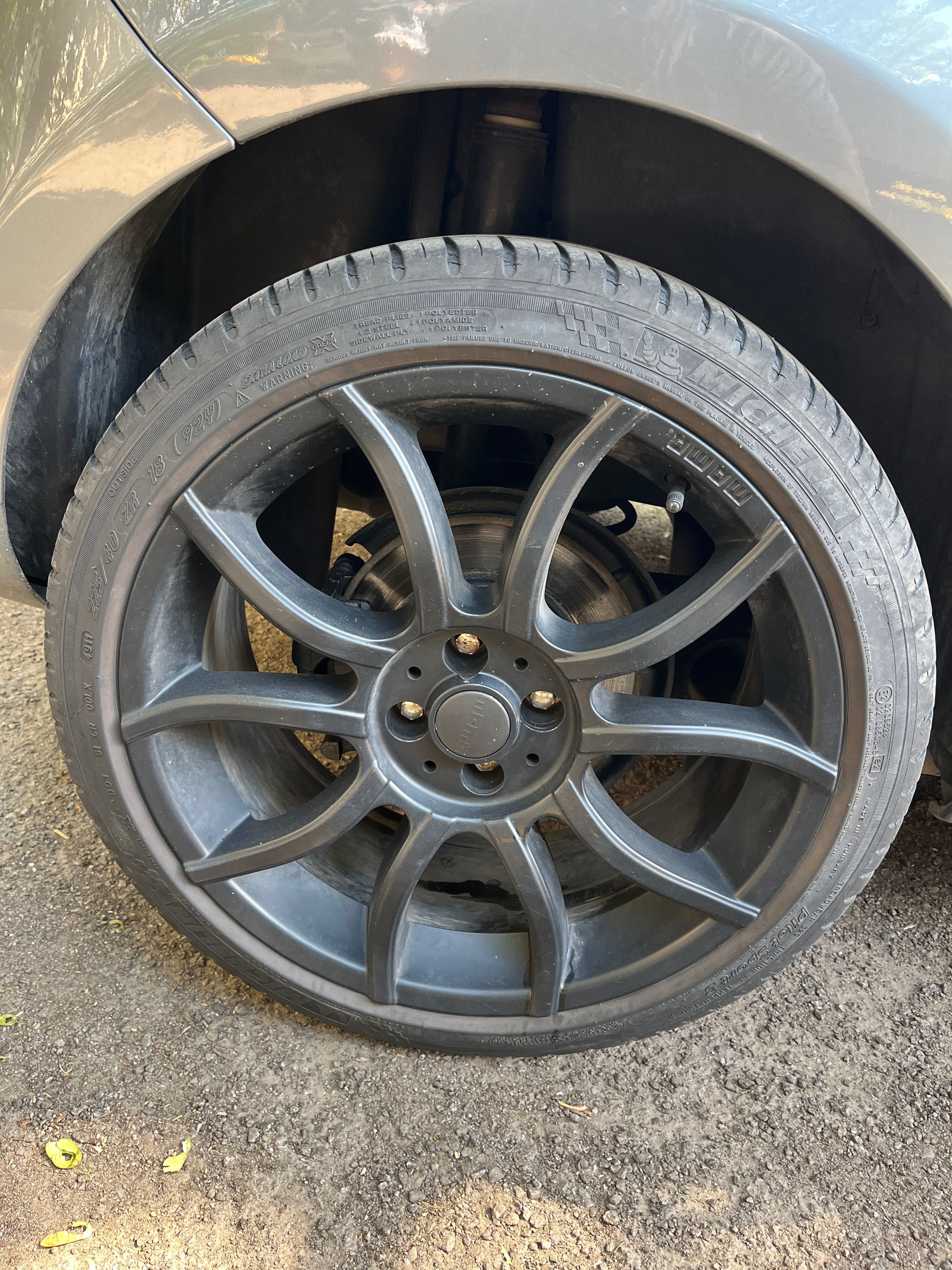 Литі диски MOMO Revenge R18 5x110