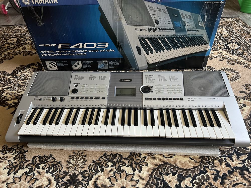 Продам синтезатор YAMAHA PRS-403