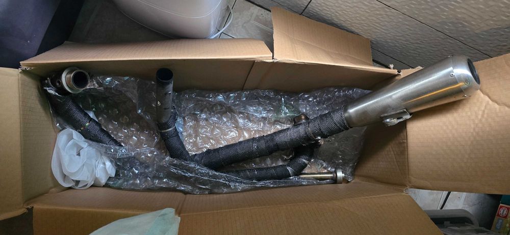 Peças para a mota Triumph T100 Bonneville